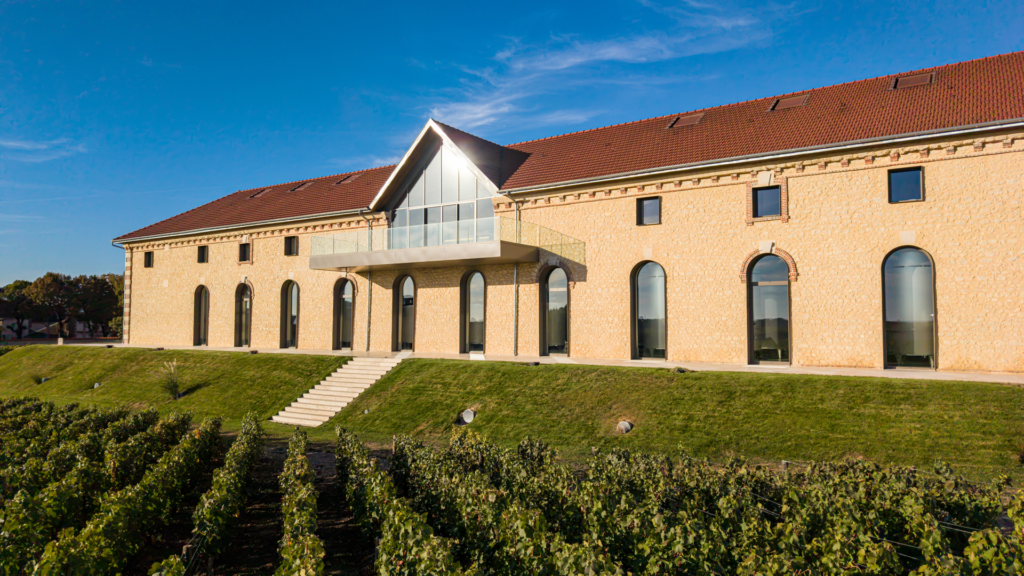 Champagne Barons de Rothschild à Oger — menuiseries aluminium Frechin